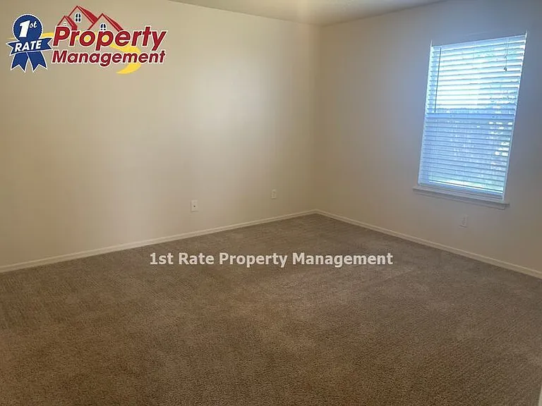 9654 W Portola Dr — Photo 5