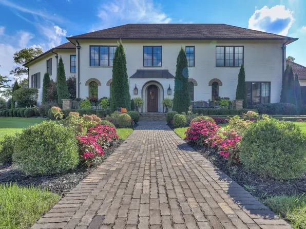 125 Alpine Ct, Franklin, TN 37069