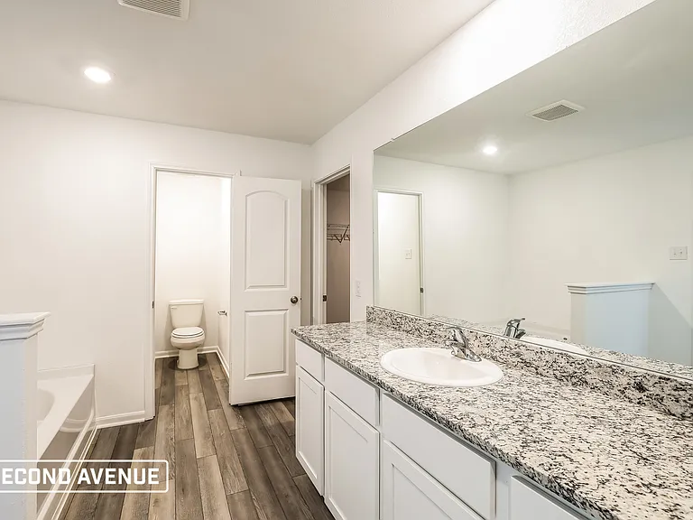 10911 Juliette Pass — Photo 12