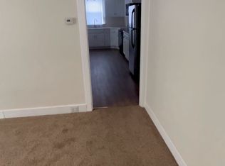 886 Market St, Mount Wolf, PA 17347