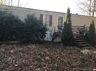 2764 Lipscomb Rd, Moneta, VA 24121