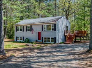 69 Whitelaw Dr, Center Conway, NH 03813