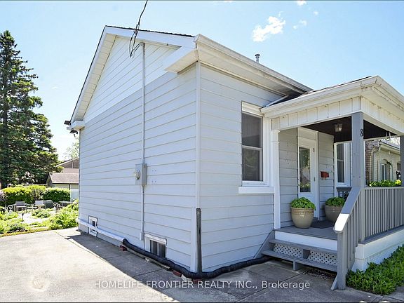 2nd image of 81 Richmond St