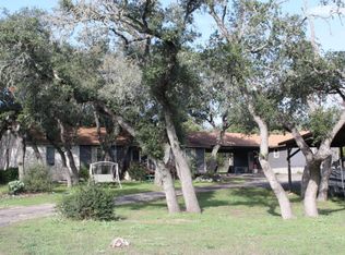 1349 Ranchero Rd S, Kerrville, TX 78028