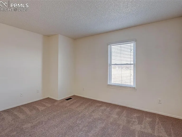 1642 S Idalia Cir #B — Photo 24