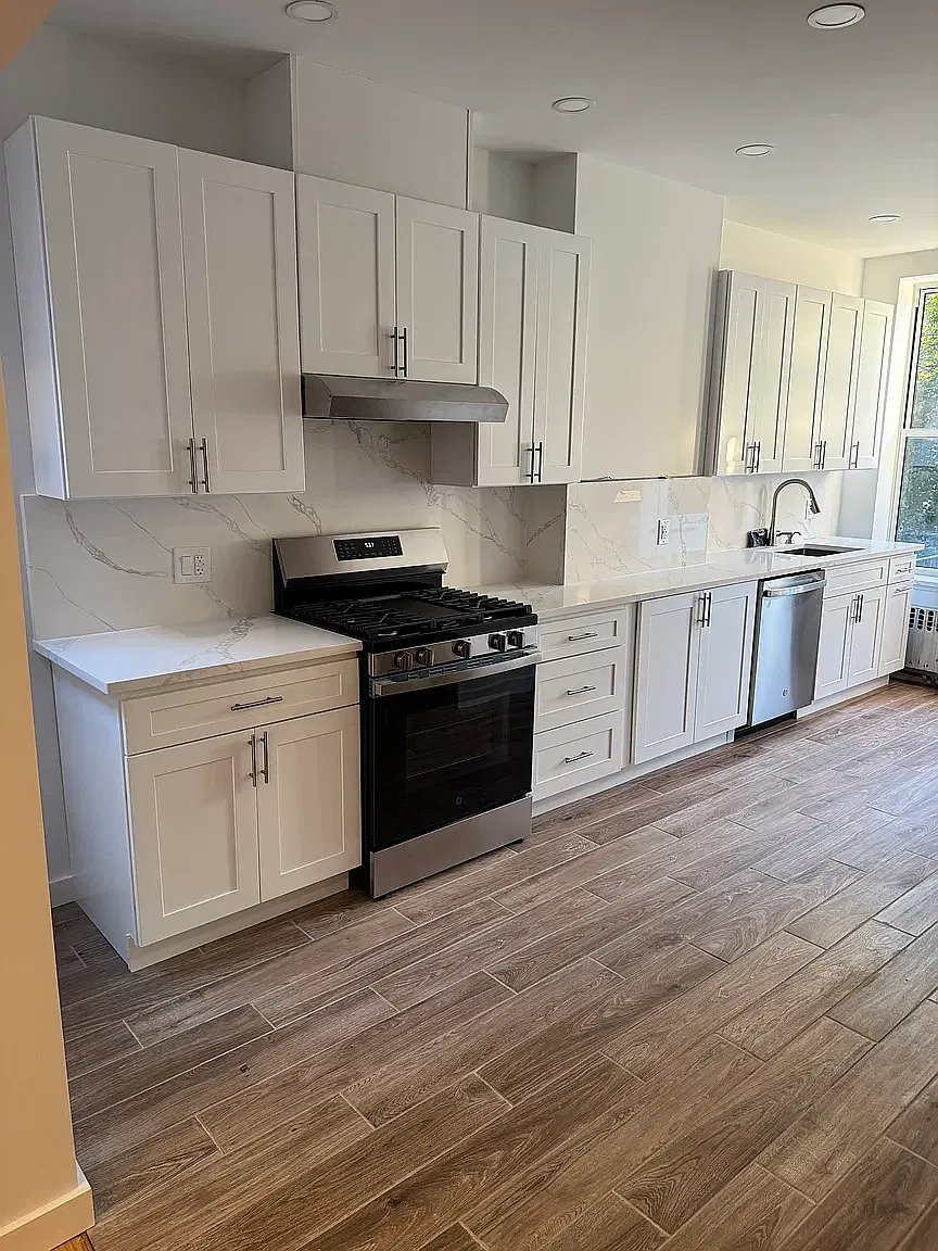 1929 Woodbine Street — Photo 1