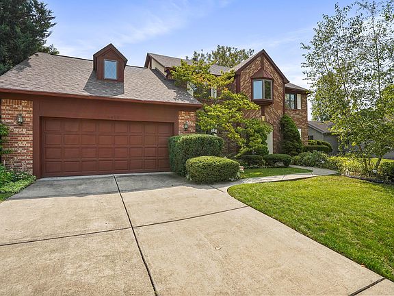 2nd image of 6490 Meadowbrook Cir