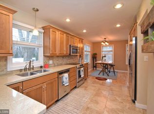 9950 Maple Ave, Minneapolis, MN 55431