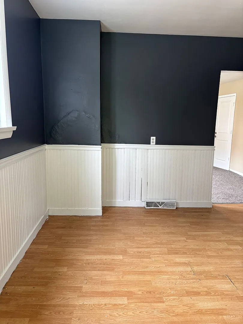 1st Floor 1 Bdrm Apartment — Photo 4