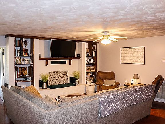 Living Room w/ Fireplace