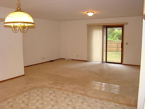 2nd image of 2363 Marral Dr