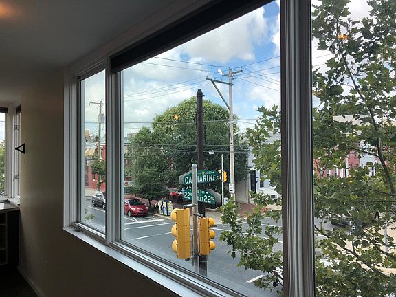 2nd image of 2149 Catharine St Floor 2