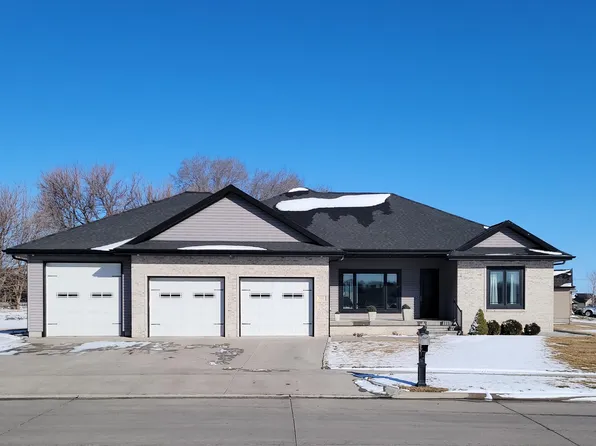 4410 Palamino Rd, Kearney, NE 68845