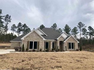 1048 Keystone Dr, Little Rock, AR 72210