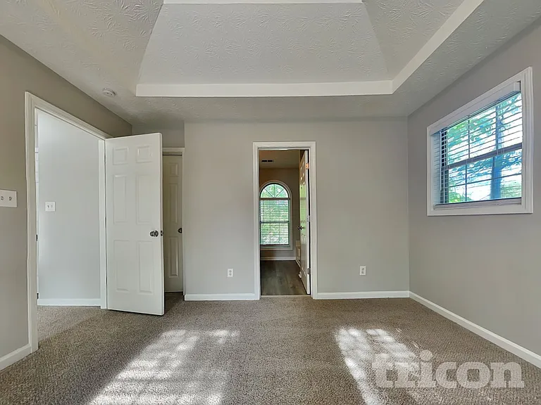1110 Karastan Ct SW — Photo 7