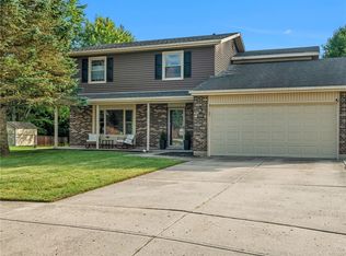 946 Wenlock Ct, Fairborn, OH 45324