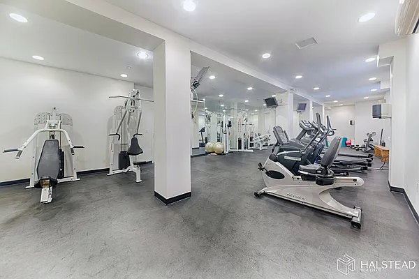 Rented by Halstead Real Estate | media 4