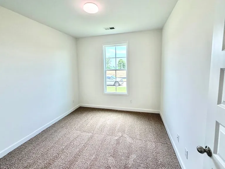 155 Summer Rose Ln — Photo 8