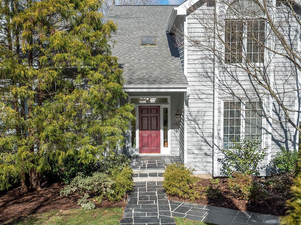 1st image of 116 Breckenridge Pl
