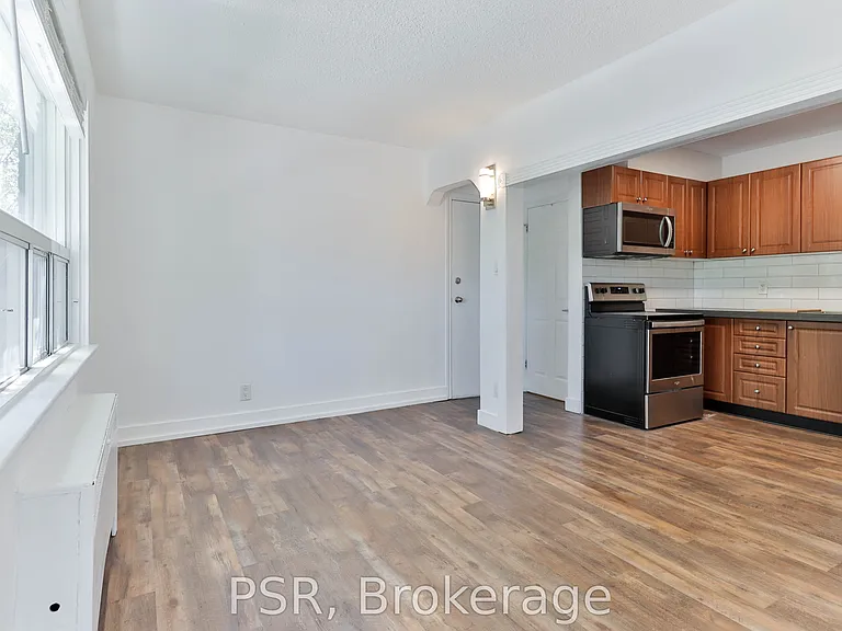 170 Holborne Ave #2 — Photo 7