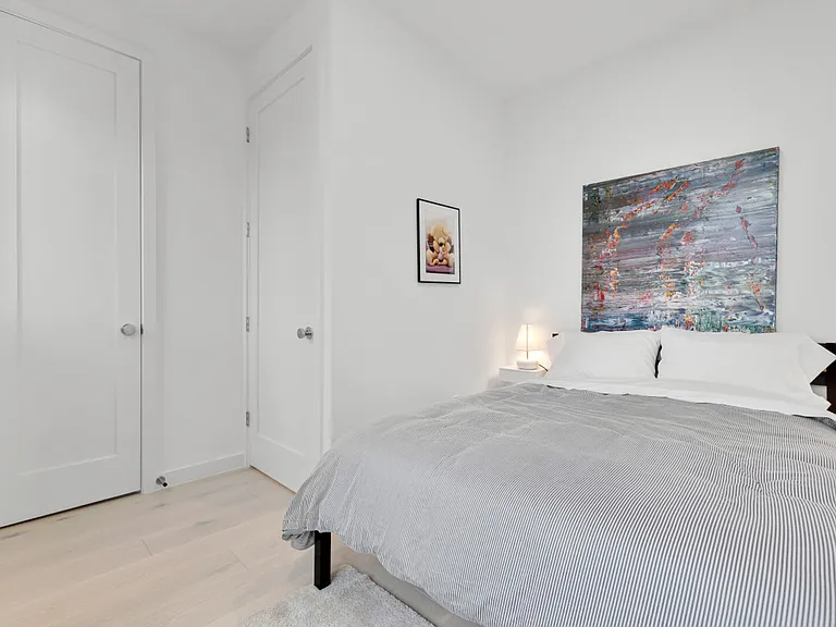 146A S St NW — Photo 17