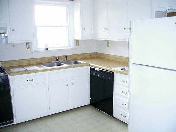 5th image of 6363 Foxrock Ln