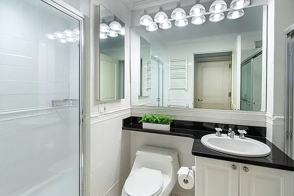 Rented by Compass | media 39