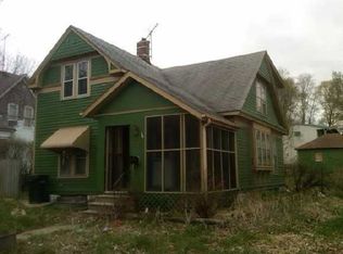 1014 Wellington St, Waterloo, IA 50702