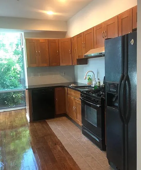 1638 South St #1 — Photo 5