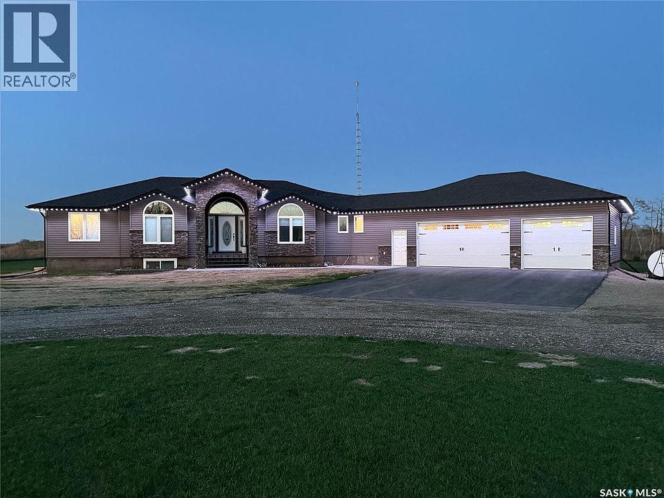 1st image of Minty Acreage Rocanville Rocanville #151