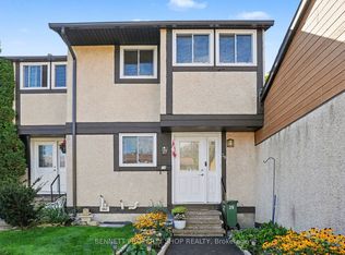 3411 Paul Anka Dr #39, Ottawa, ON K1V 9R8