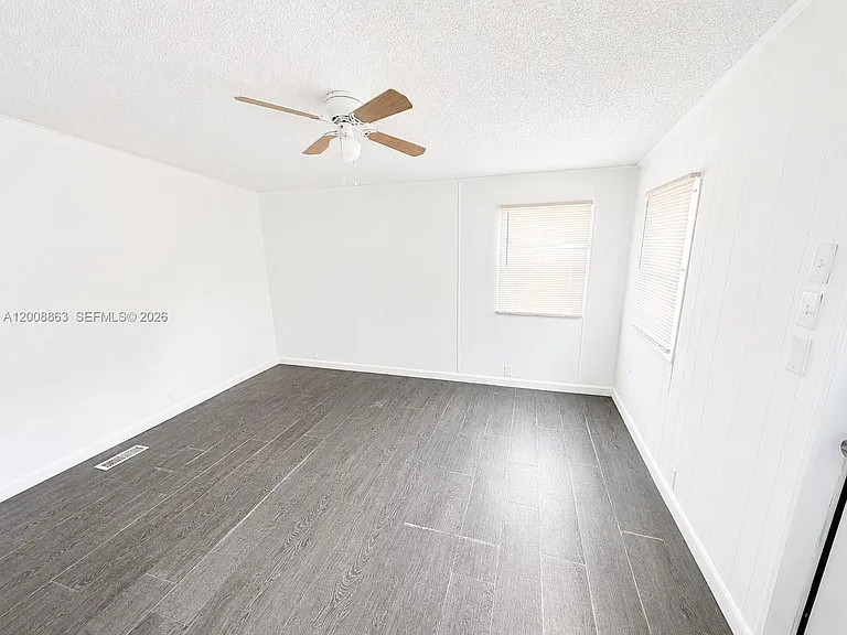 3028 SW 50th St #0 — Photo 14