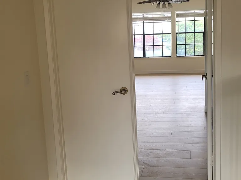 17924 Redwood Ave — Photo 25