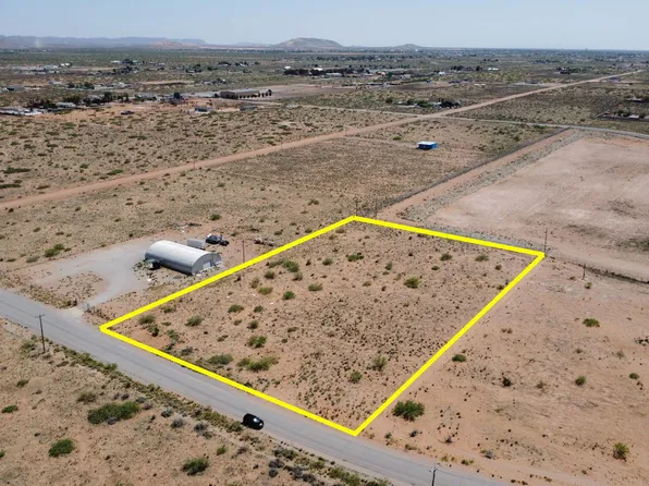 14298 Jim Bridger Rd, Clint, TX 79836