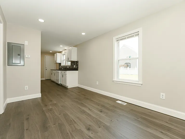 71 Saint Elizabeth St #1A — Photo 6