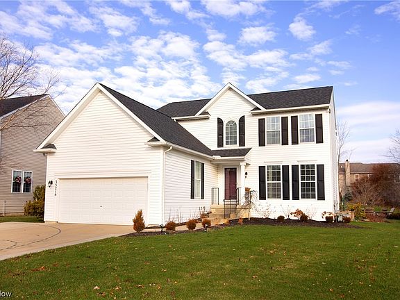 2nd image of 35216 Saddle Creek Dr