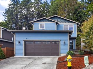1621 Sound Ridge Dr, Bremerton, WA 98312