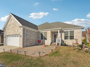 11 Kristian Dr, Sicklerville, NJ 08081