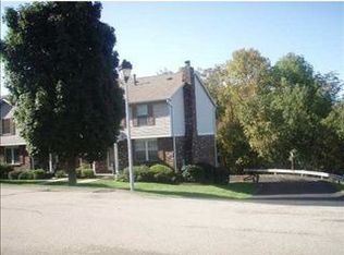 233 Green Ct, Pittsburgh, PA 15234
