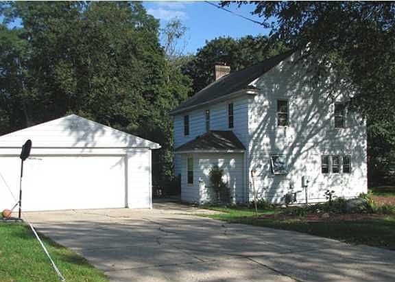 4th image of 2111 Leonard St NW