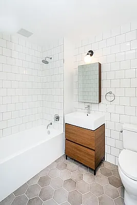 Rented by Living New York | media 31