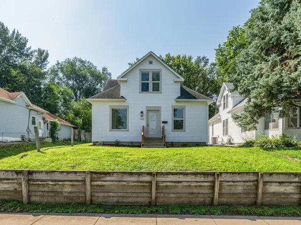 1512 W 6th St, Sioux City, IA 51103