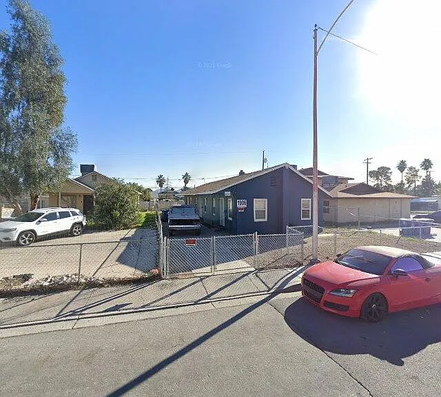 1906 Goldfield St #1 — Photo 8