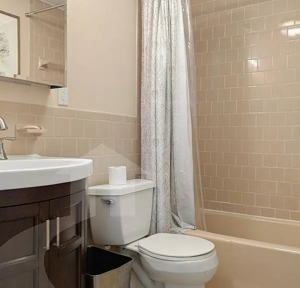 94 Beacon St #93 — Photo 14