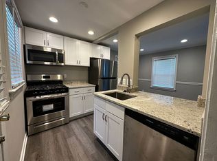 1120 N Kentucky St, Arlington, VA 22205