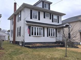 890 Barnesville Dr, Barnesville, PA 18214