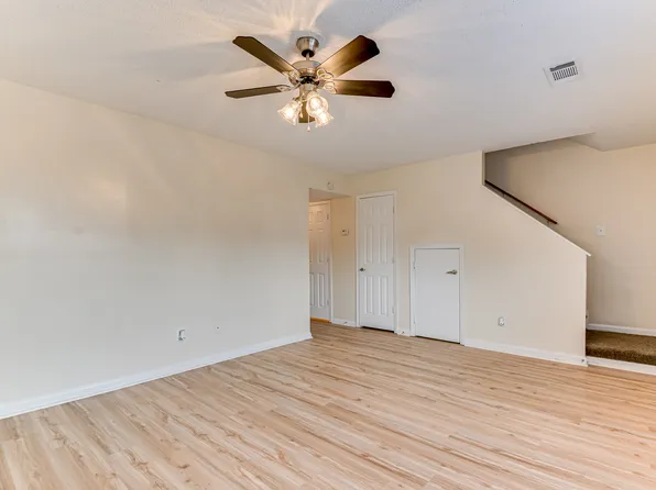 Thomson Villas, 642 Forrest Clary Dr #707, Thomson, GA 30824