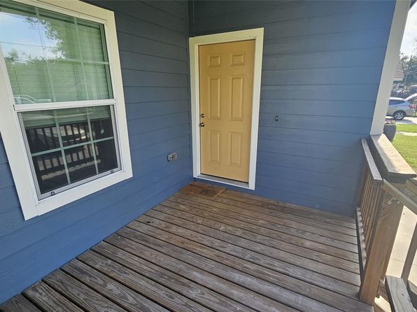 4019 Jewel St, Houston, TX 77026