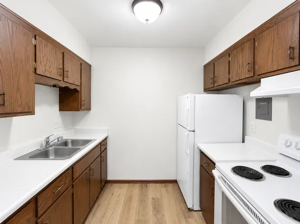 2811 Andes Dr APT 5, Madison, WI 53719