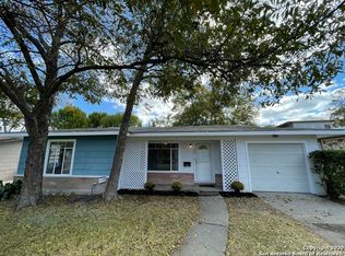 622 Edgebrook Ln, San Antonio, TX 78213